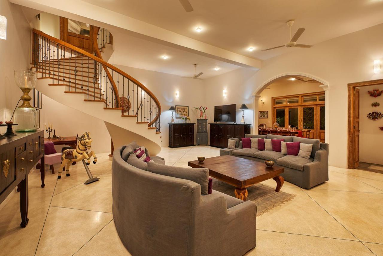 The Divine Villa تالب المظهر الخارجي الصورة